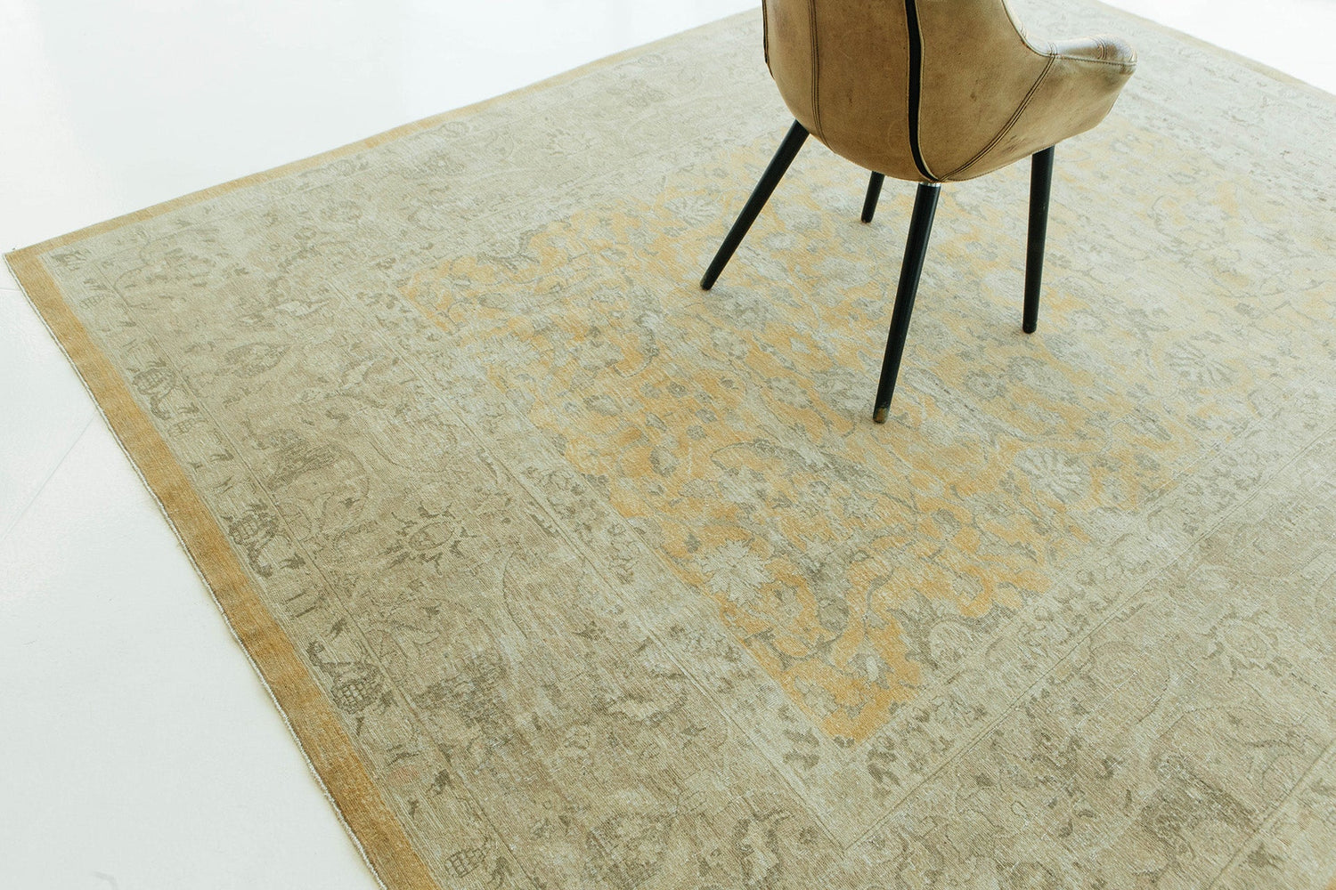 Vintage Style Sivas Design on Sale
