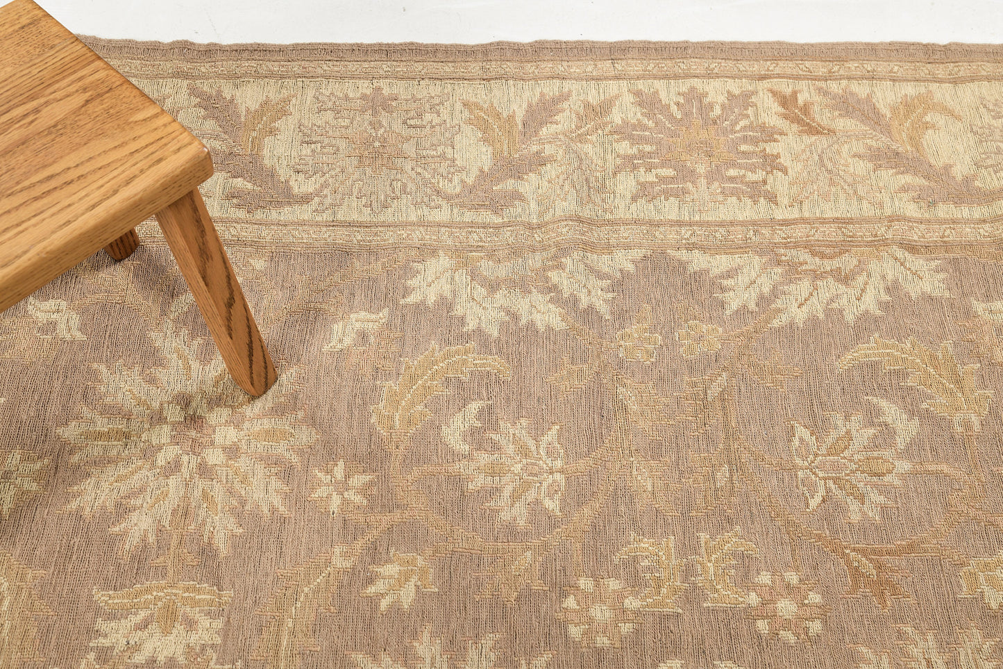 Vegetable Dye Soumak Sultanabad Design