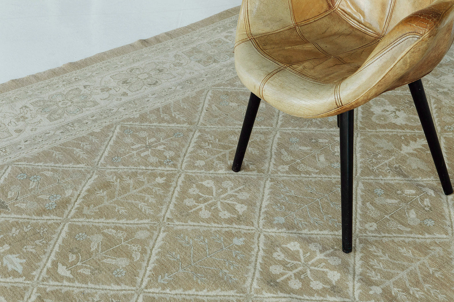 Vintage Style Mahal Panel Design Rug D5141
