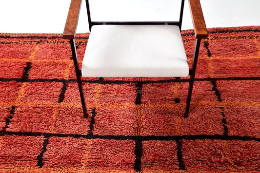 Vintage Moroccan Rug High Atlas Tribes Atlas Collection - handwoven in Morocco - close-up of weave texture and pile