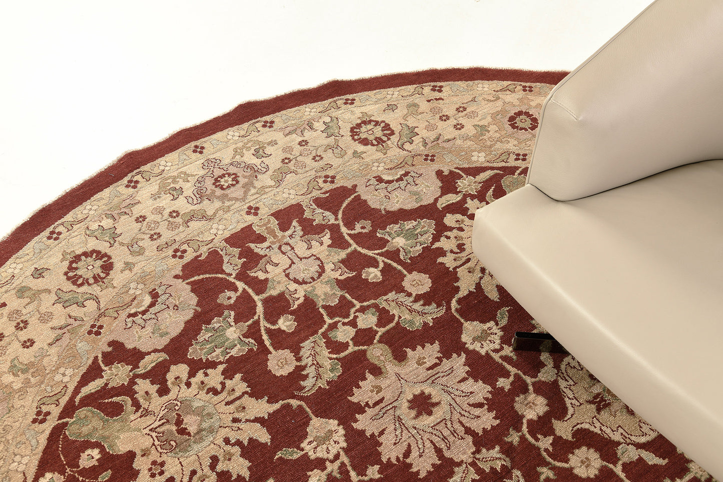 Natural Dye Sultanabad Revival Round Rug