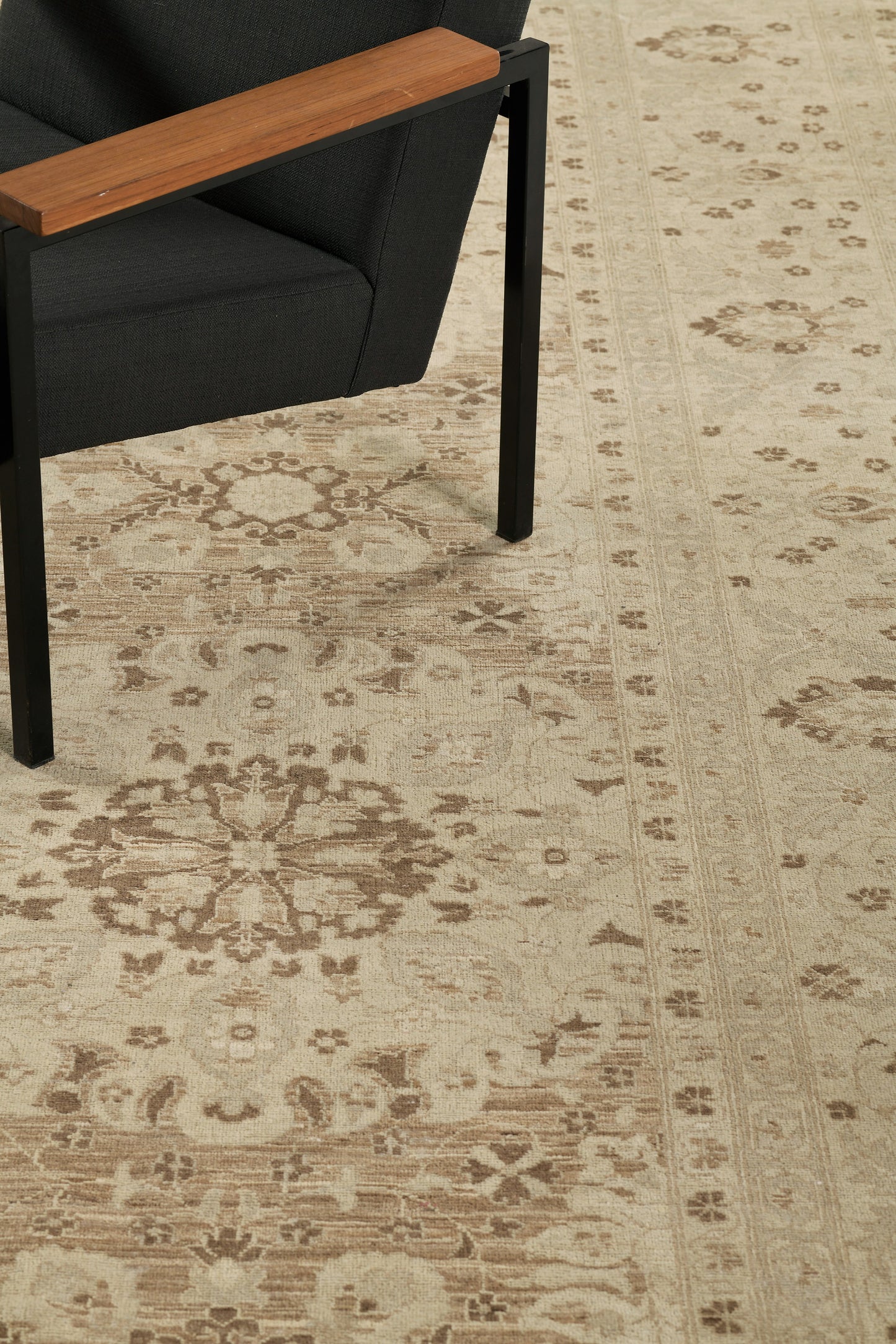 Vintage Style Rapture Collection D5172