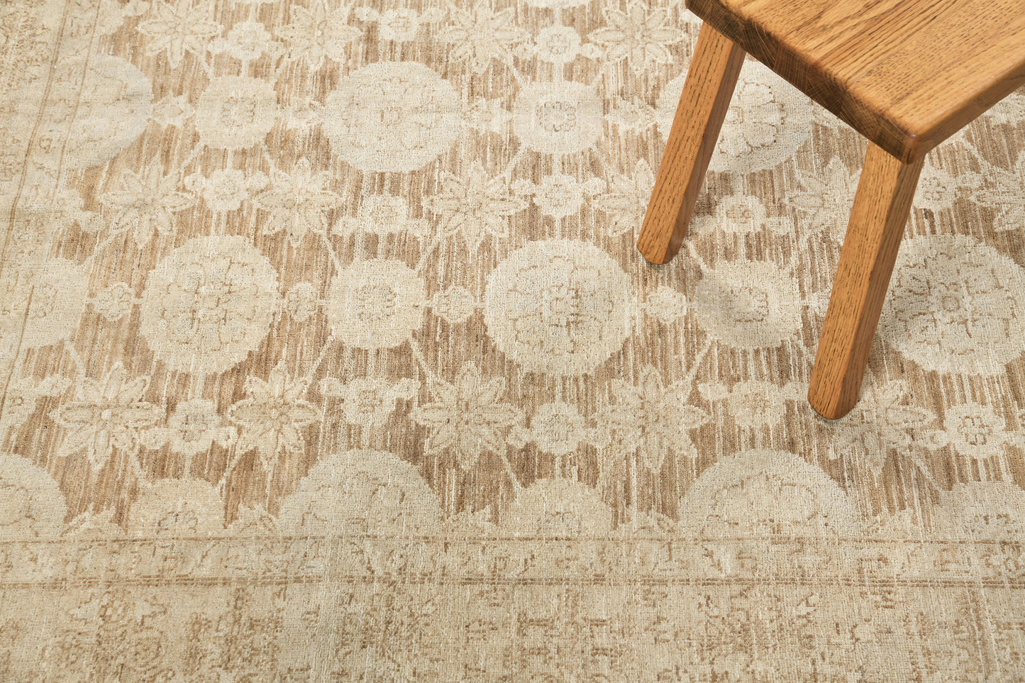 Vintage Style Tabriz Revival Rug D5169