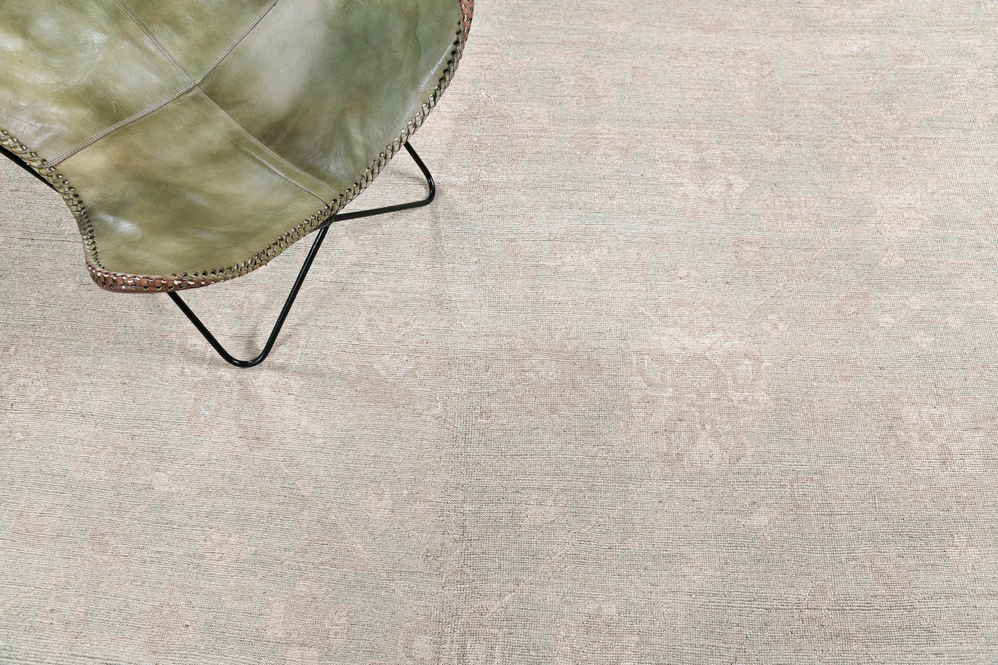 Vintage Style Mahal Design Rug