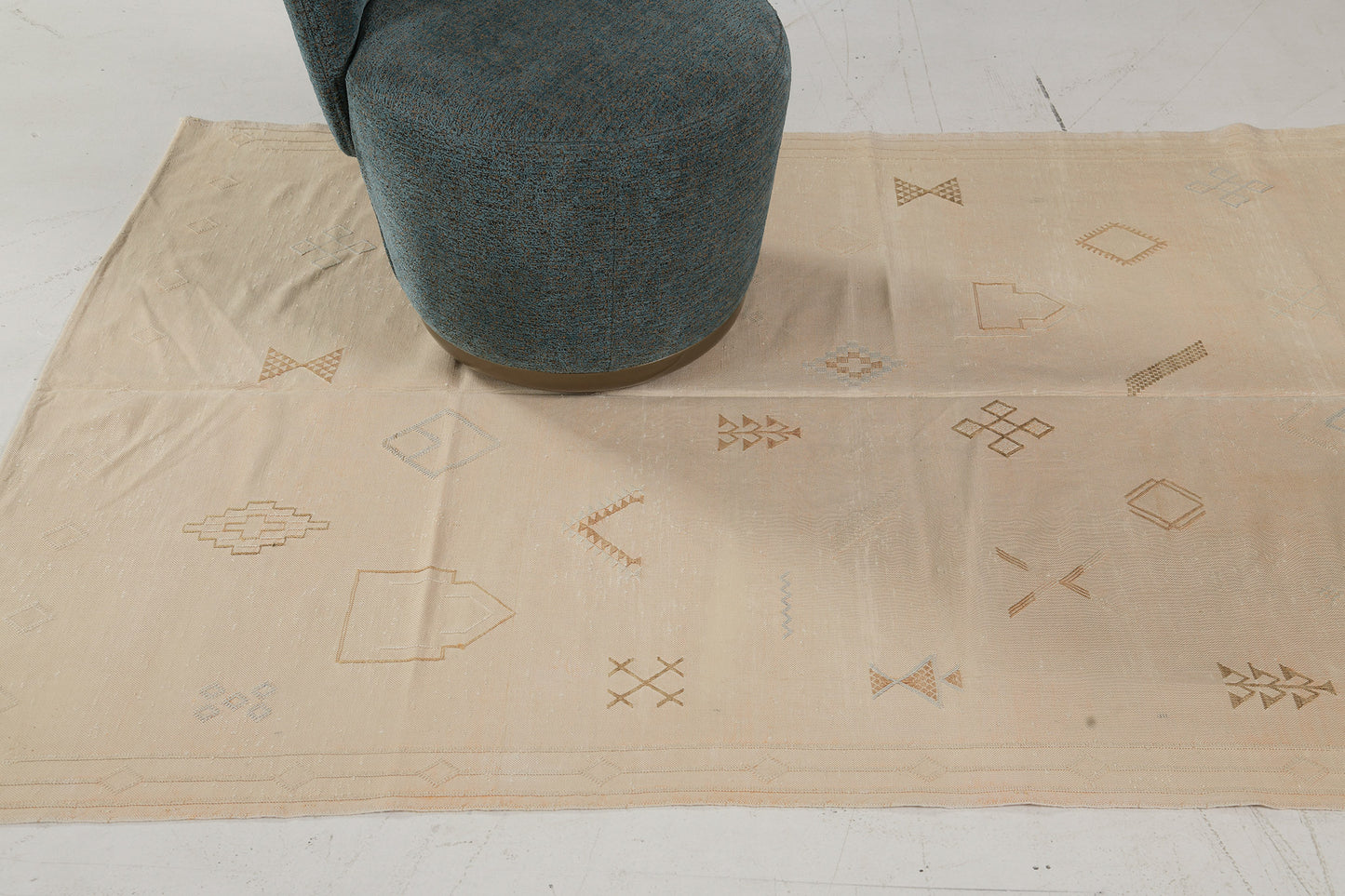 Vintage Style African Tribal Flat Weave Kilim