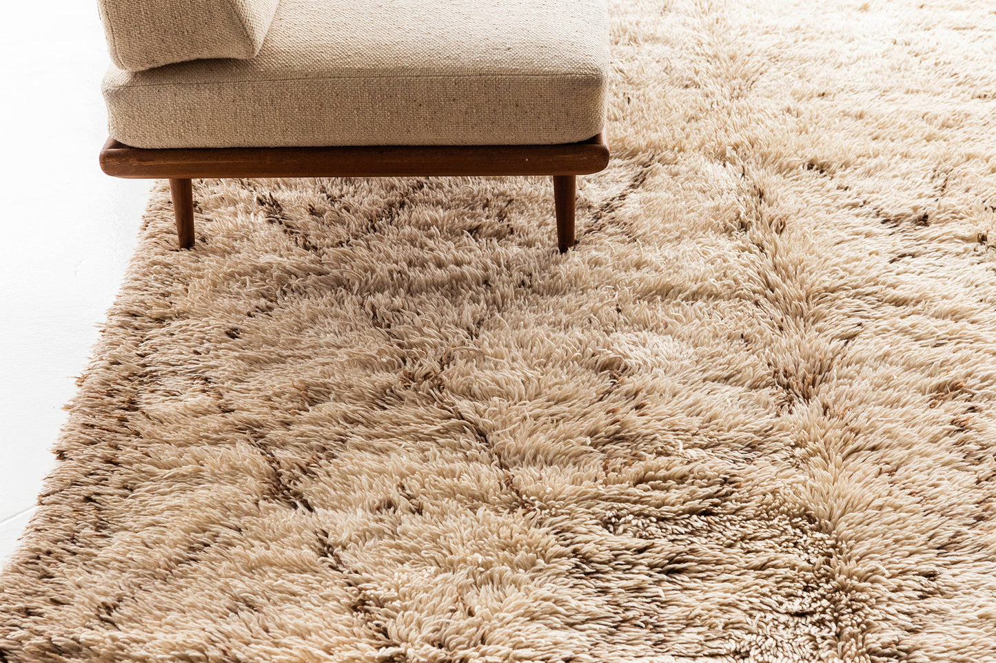 Modern Rug Image 13231 Vintage Moroccan Beni Ourain Tribe Rug