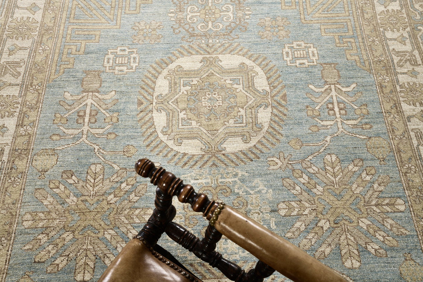 Khotan, Vintage Style Safira Collection