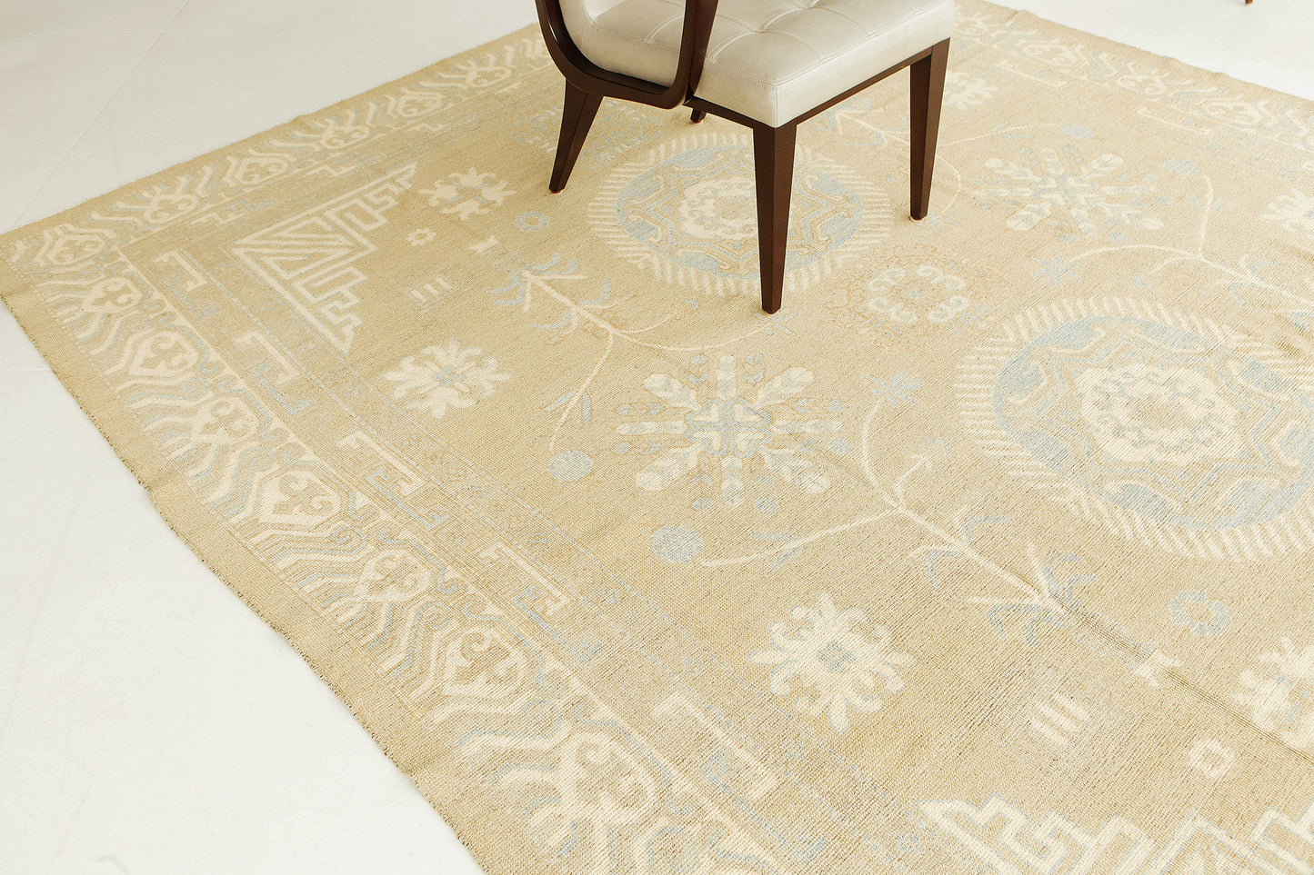 Vintage Style Khotan Design Rug D5583