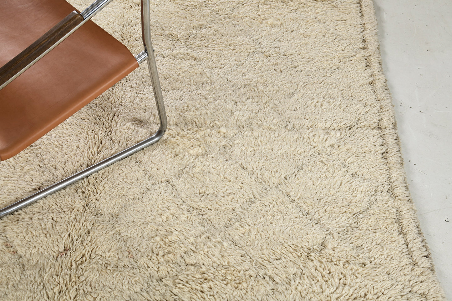 Modern Rug Image 13141 Vintage Moroccan Beni Ourain Tribe Rug