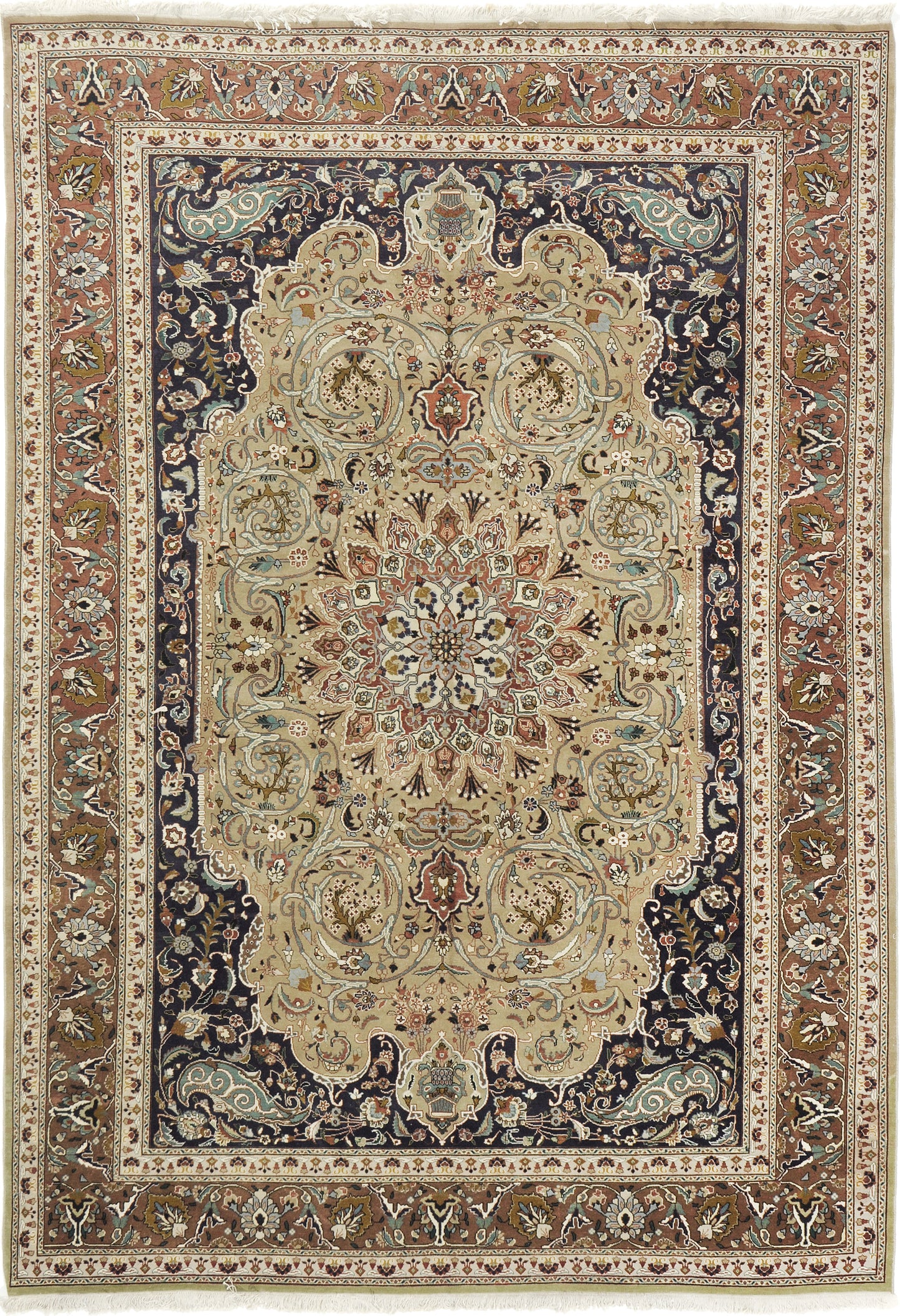 Vintage Persian Tabriz Rug Medallion Design 25442