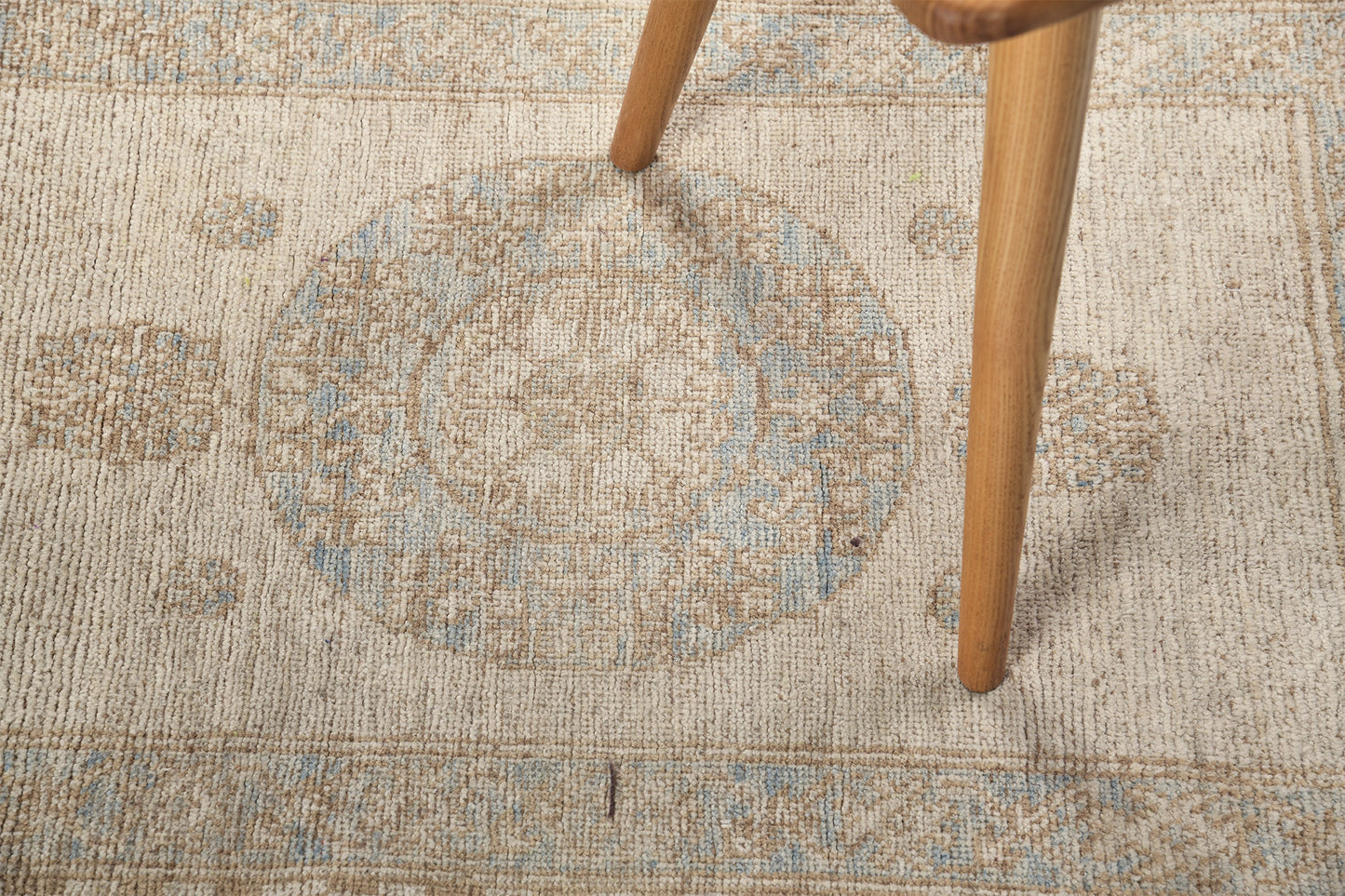 18th Century Khotan Design Revival D5387 Safira