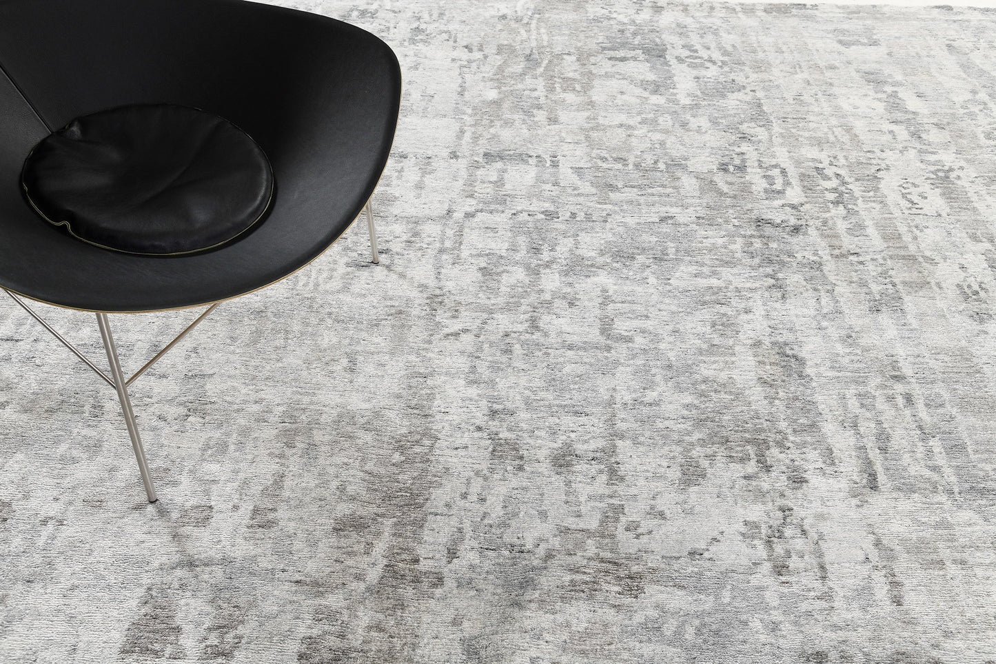Modern Rug Image 7332 Modern Design Bamboo Silk Rug A1897