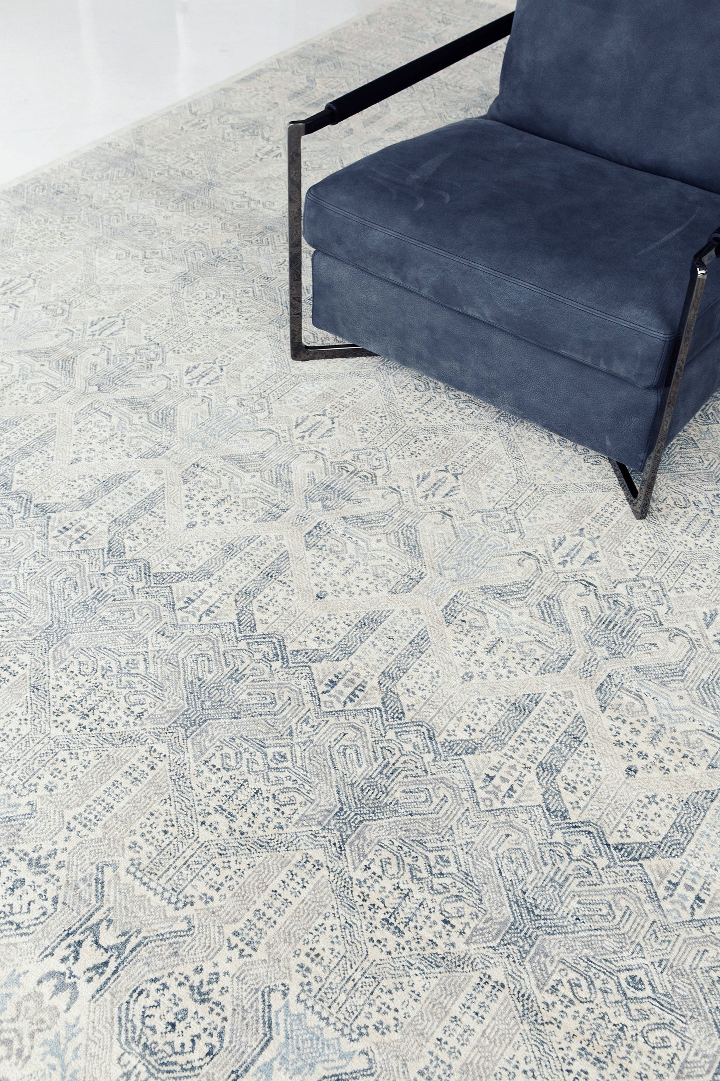 Transitional Design Rug Allure Dixson