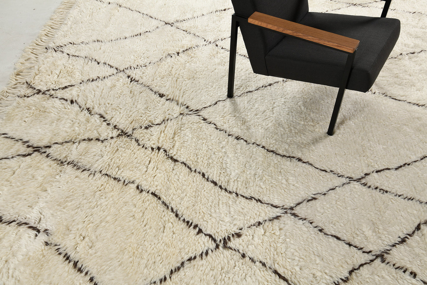 Modern Rug Image 8771 Natural Dye Moroccan Style Denali Collection