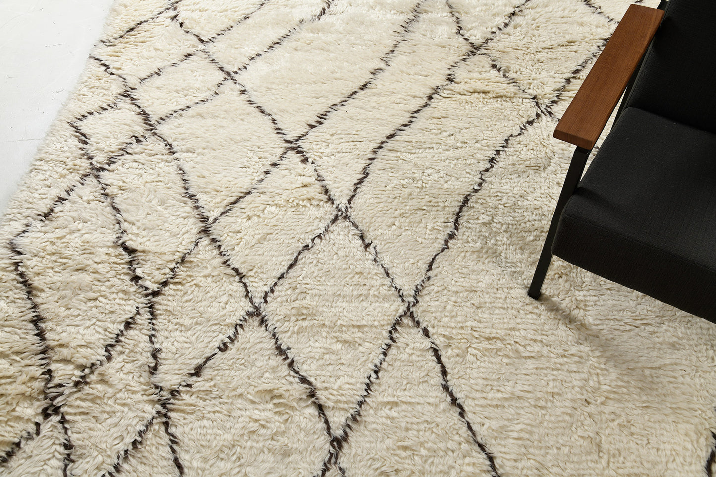 Modern Rug Image 8770 Natural Dye Moroccan Style Denali Collection