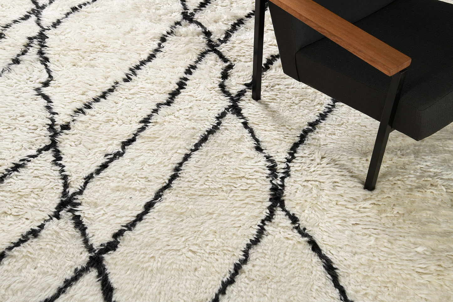 Modern Rug Image 8763 Natural Dye Moroccan Style Denali Collection