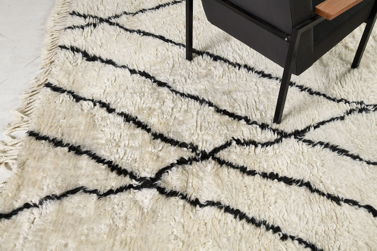 Modern Rug Image 8759 Natural Dye Moroccan Style Denali Collection