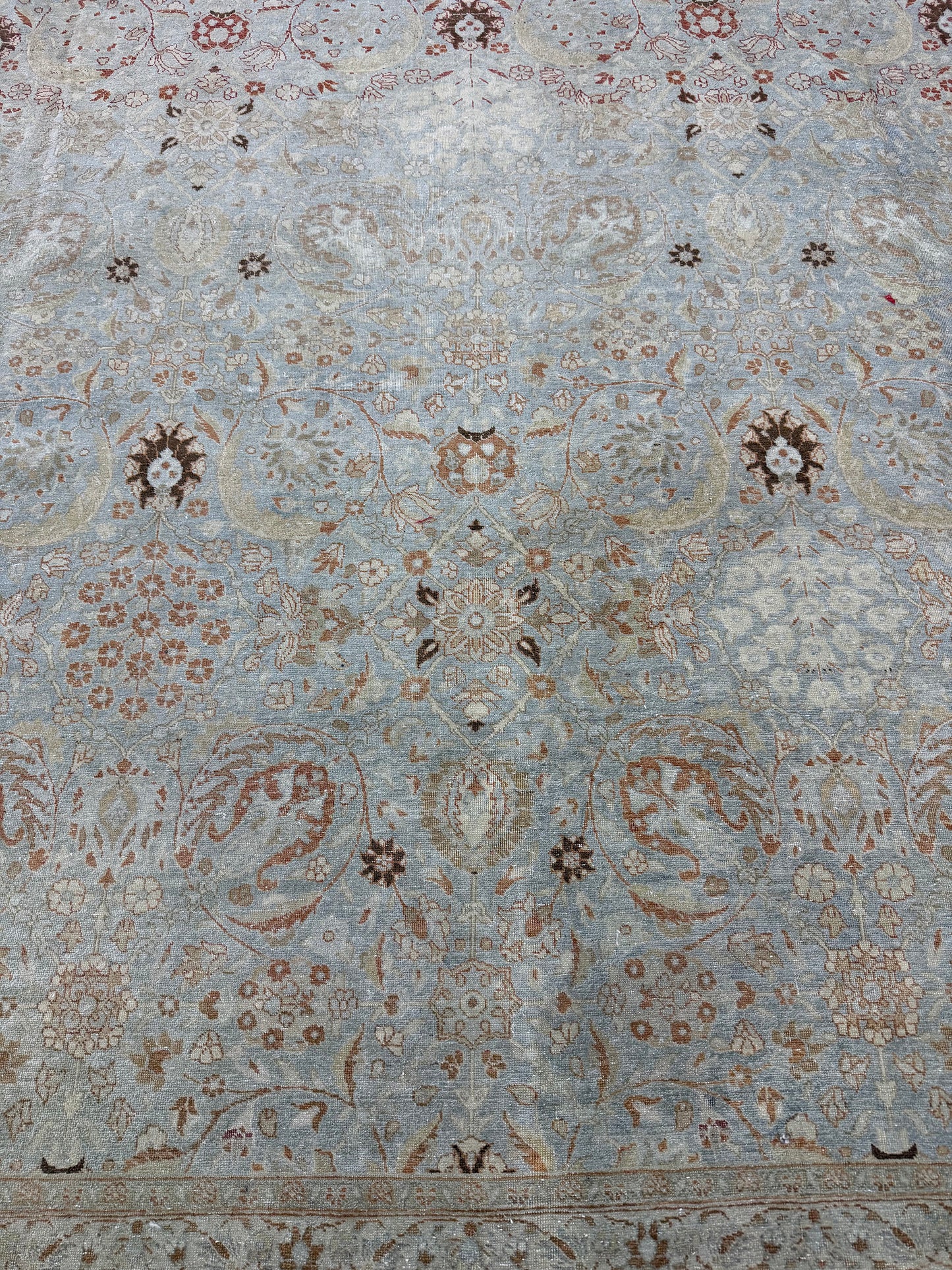 Antique Persian Tabriz Rug 26680