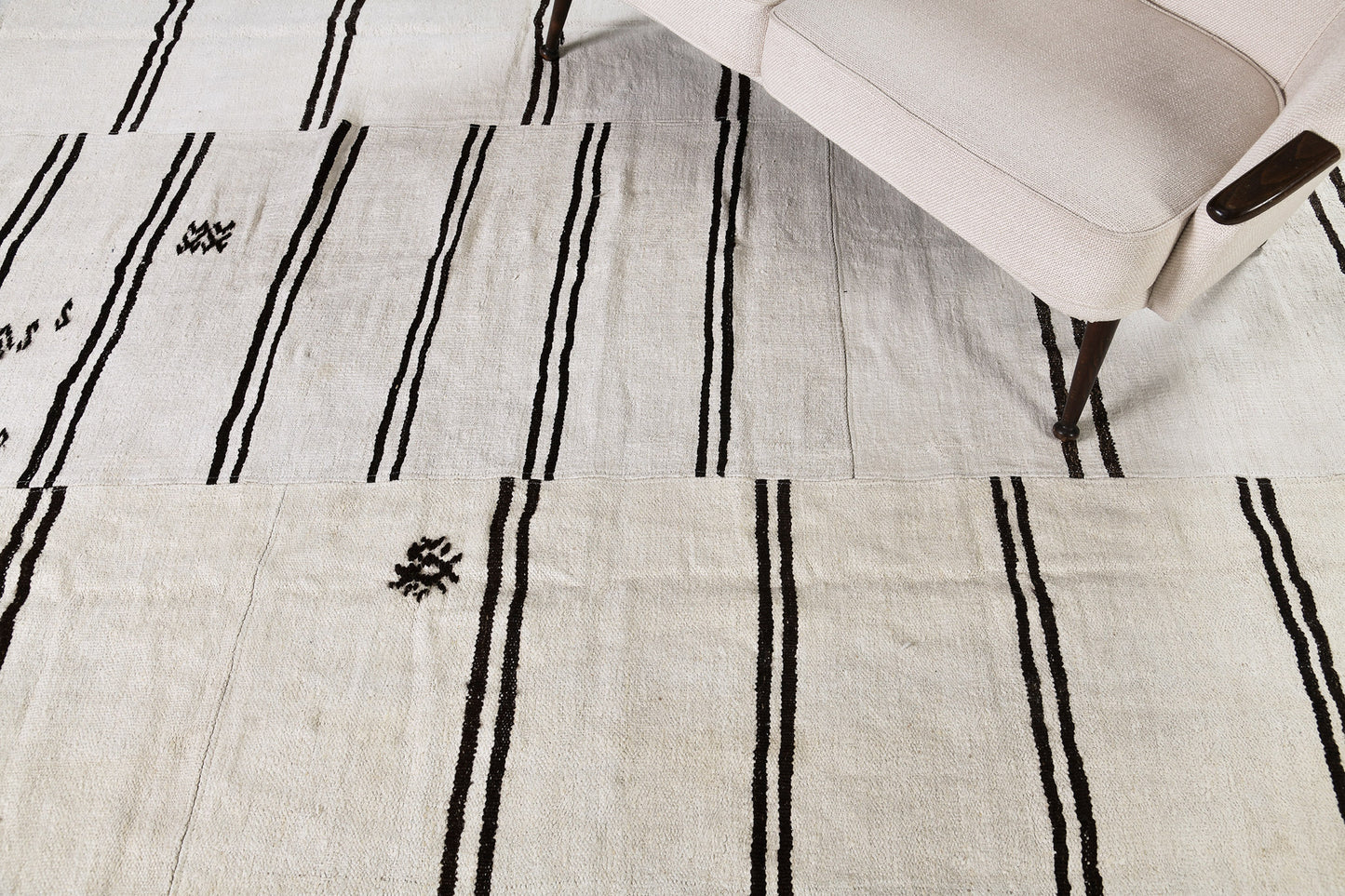 Vintage Turkish Duz Kilim