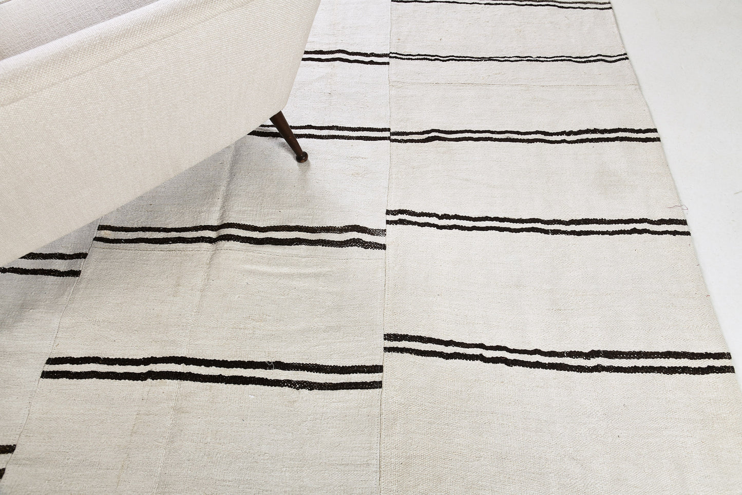 Vintage Turkish Duz Kilim