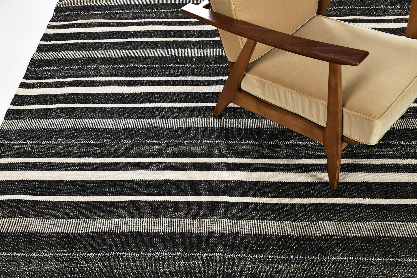Persian Rug 2955 Persian Flat Weave Jejim Kilim Square Rug 26968