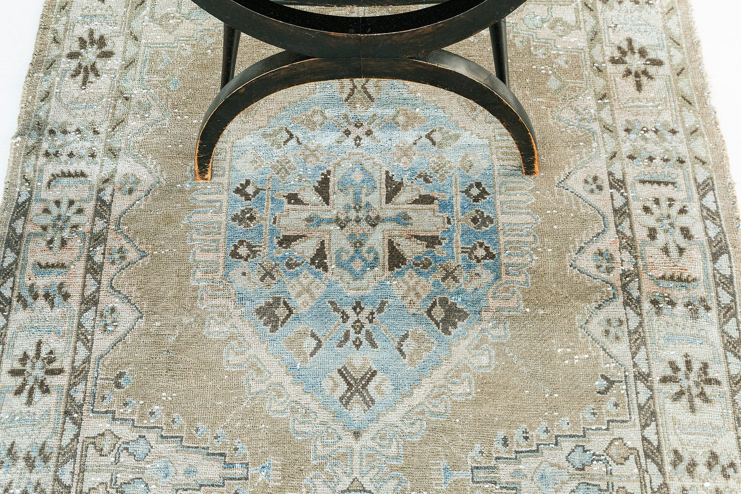 Persian Rug 2444 Antique Persian Weiss 27011