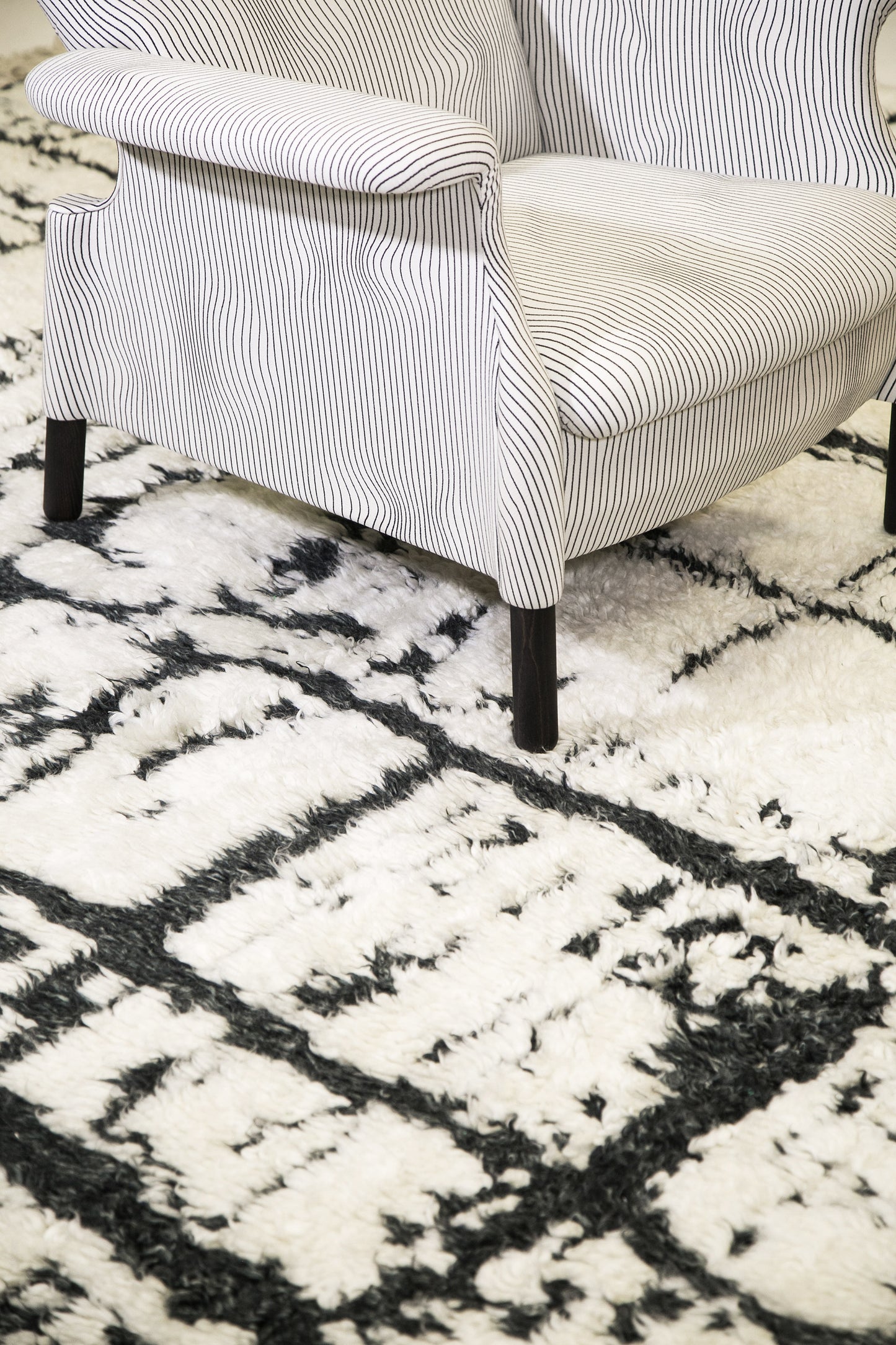 Modern Rug Image 8794 Natural Dye Moroccan Style Denali Collection MB03