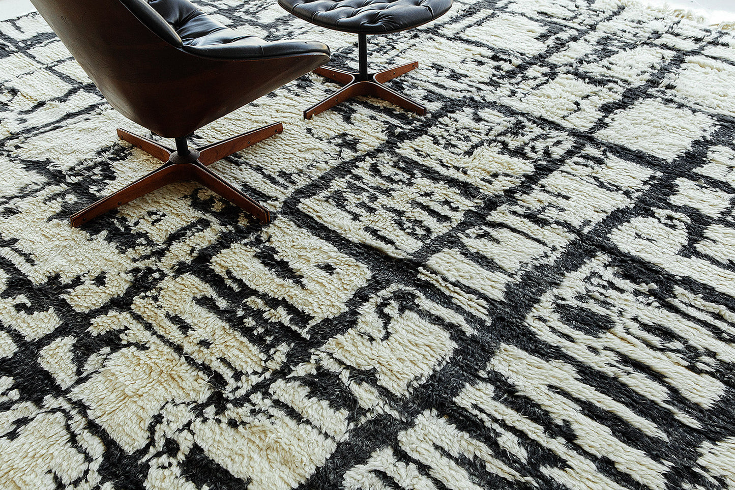 Modern Rug Image 8782 Natural Dye Moroccan Style Denali Collection MB03