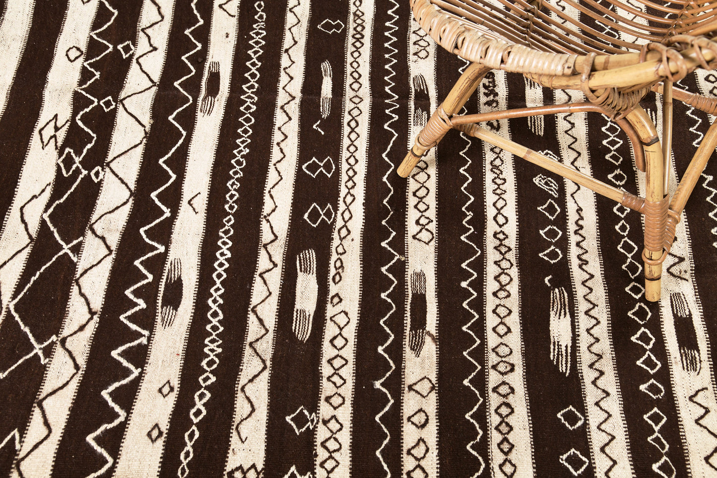Modern Rug Image 13357 Vintage Moroccan High Atlas Berber Tribe Kilim