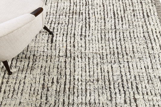 Modern Rug Image 4282 Fohn, Haute Bohemian