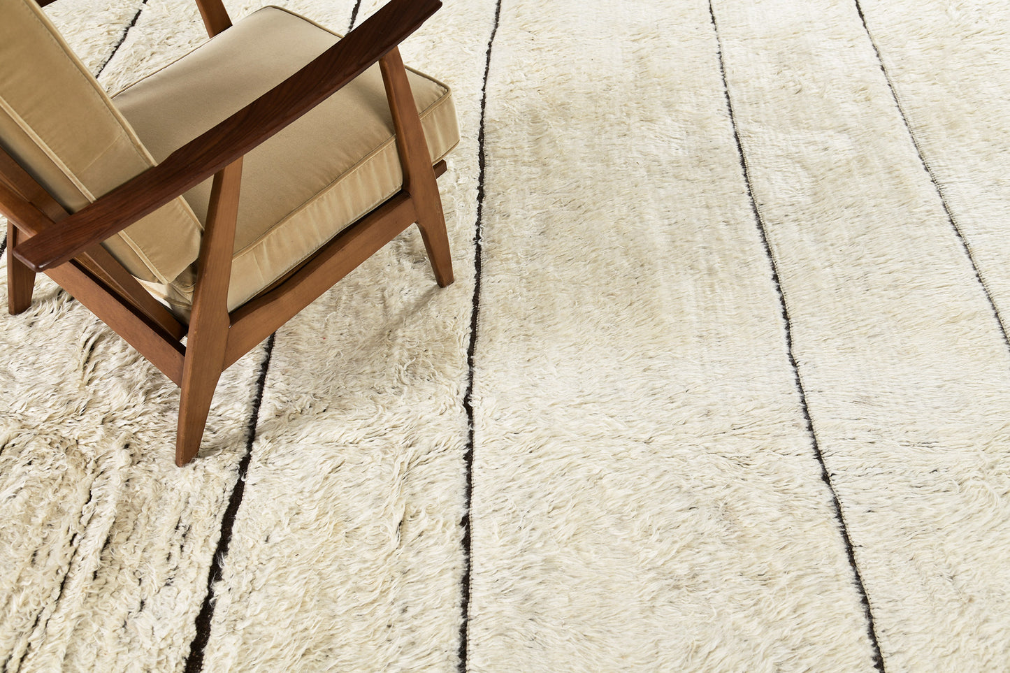 Modern Rug Image 2470 Cierzo, Haute Bohemian