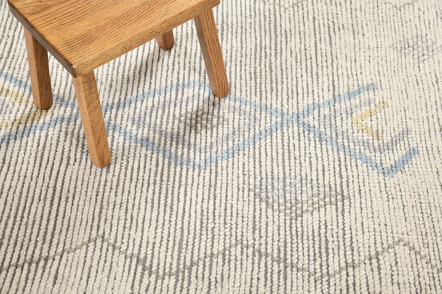 Modern Rug Image 14203 Zonda, Atlas Collection