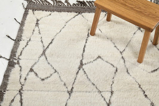Modern Rug Image 6401 Mago, Atlas Collection