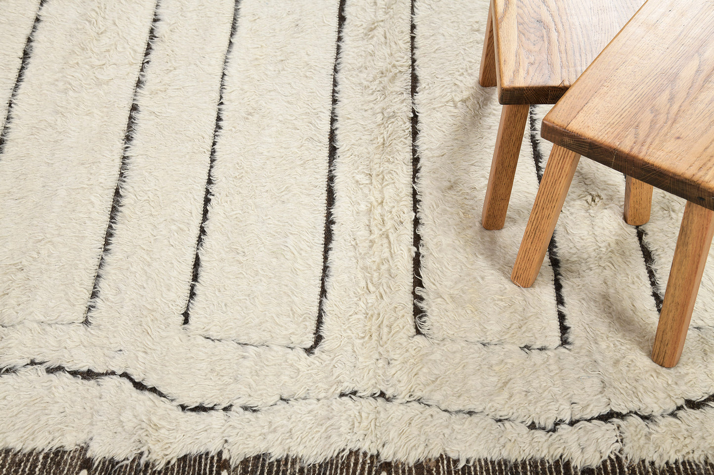 Modern Rug Image 2539 Cierzo, Haute Bohemian