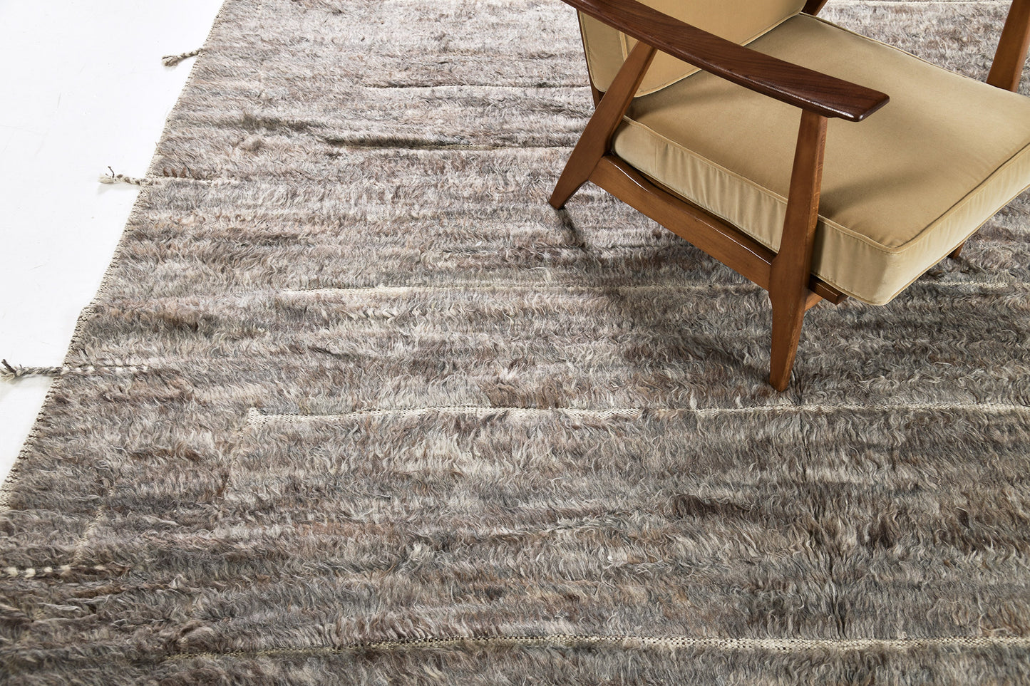 Modern Rug Image 2553 Cierzo, Haute Bohemian