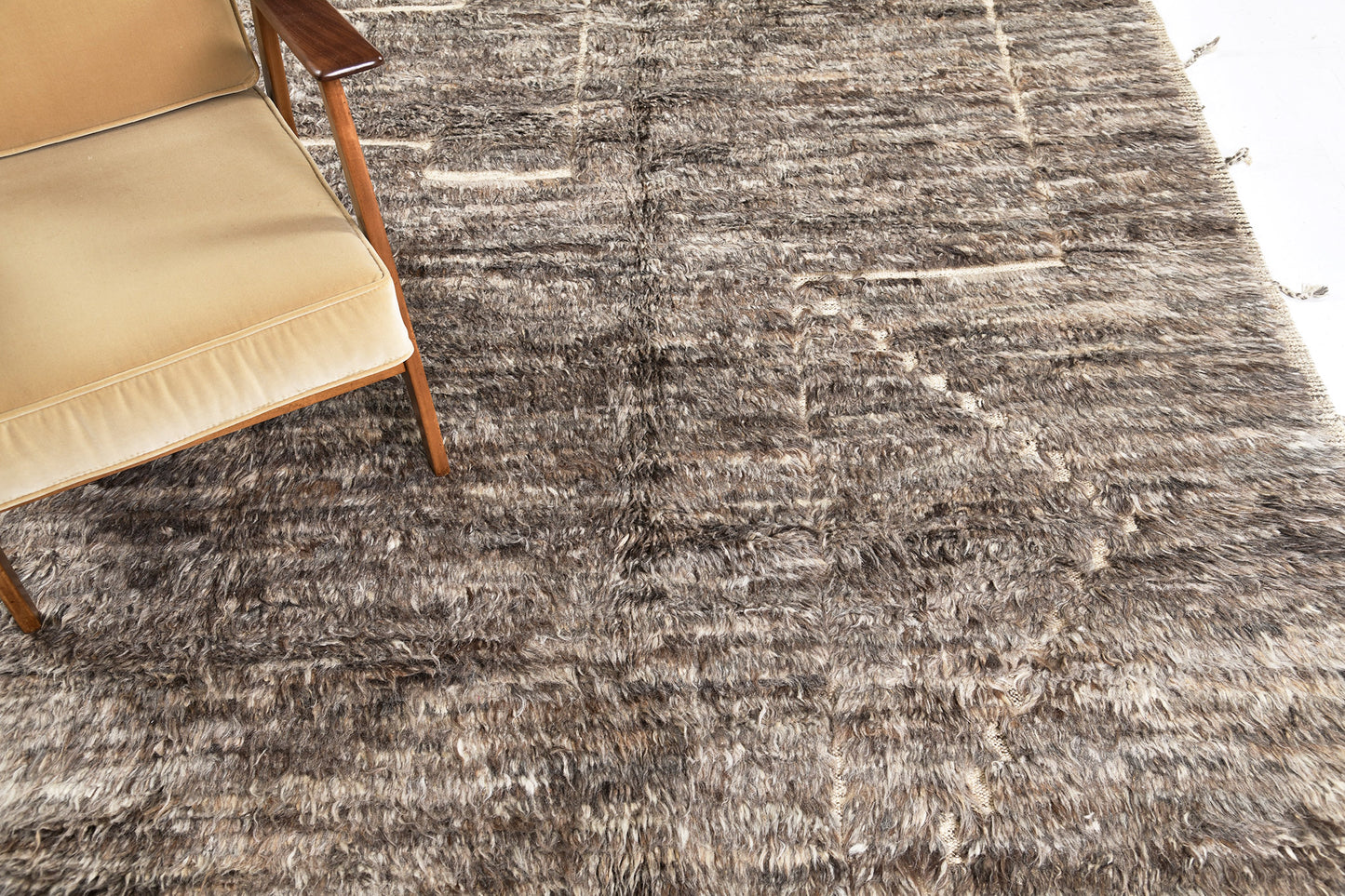 Modern Rug Image 9992 Sharqi, Haute Bohemian