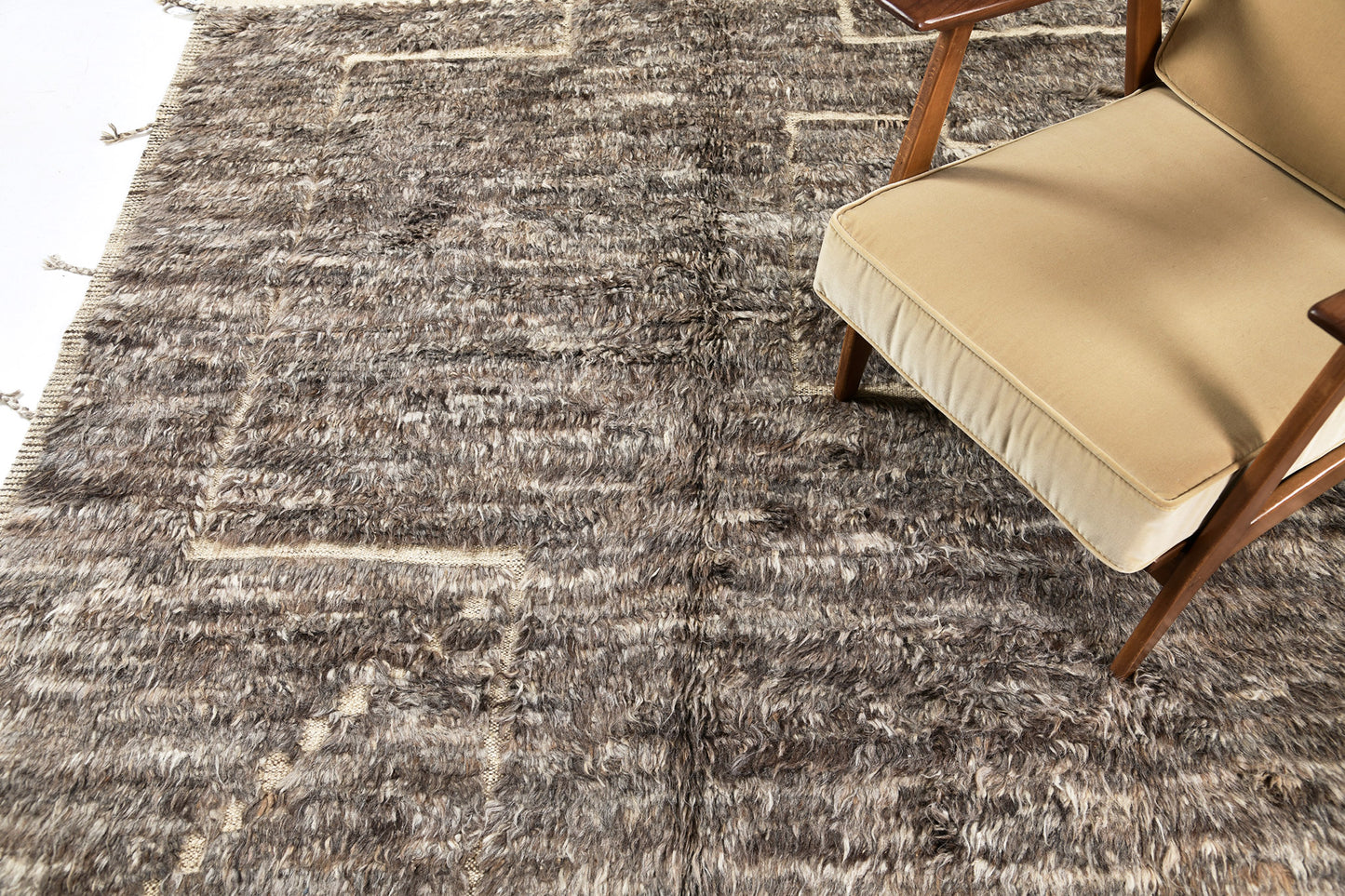 Modern Rug Image 9991 Sharqi, Haute Bohemian