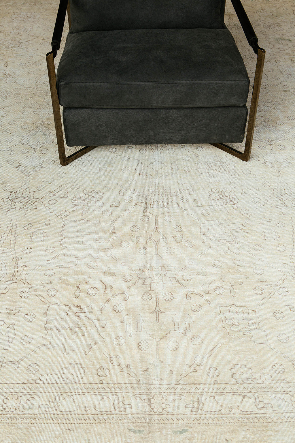 Persian Rug 4183 Vintage Persian Tabriz 28107