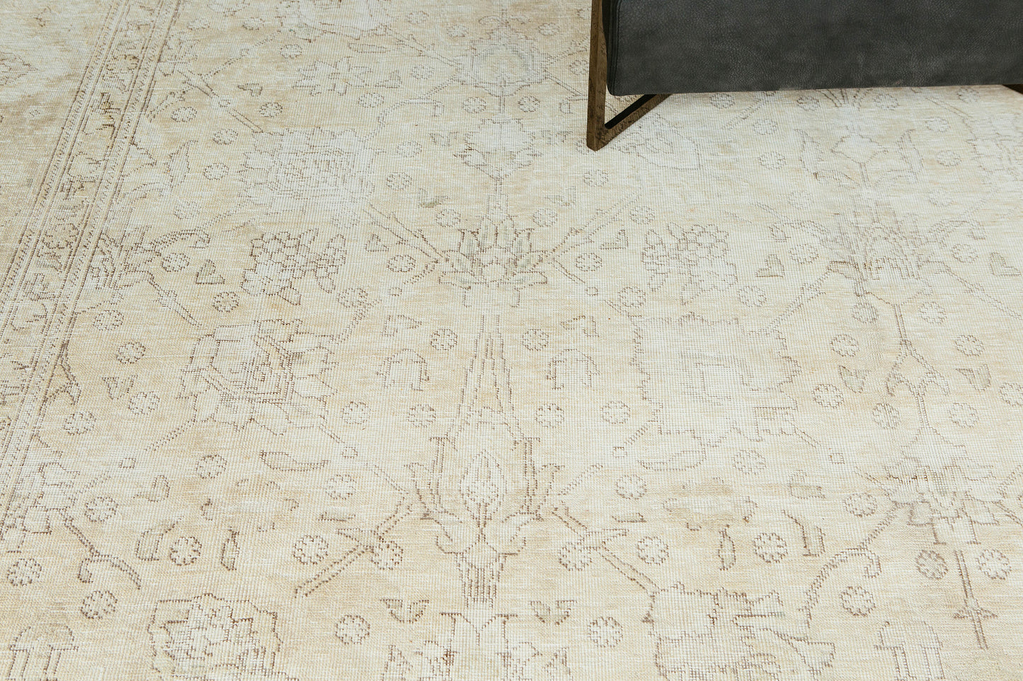 Persian Rug 4182 Vintage Persian Tabriz 28107