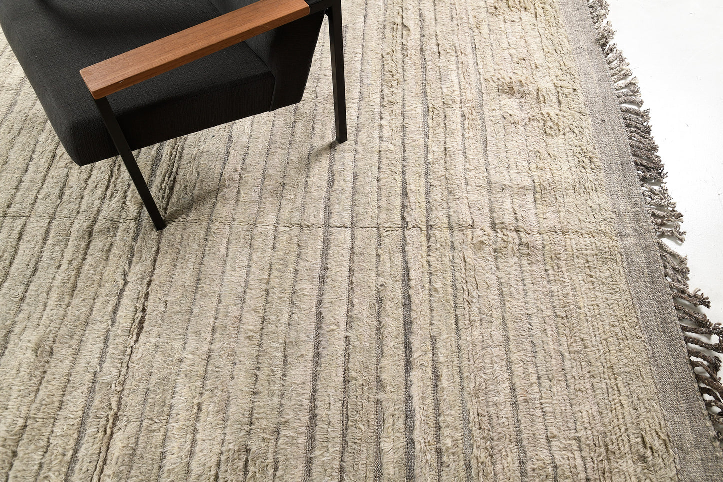 Modern Rug Image 10058 Shipca, Haute Bohemian