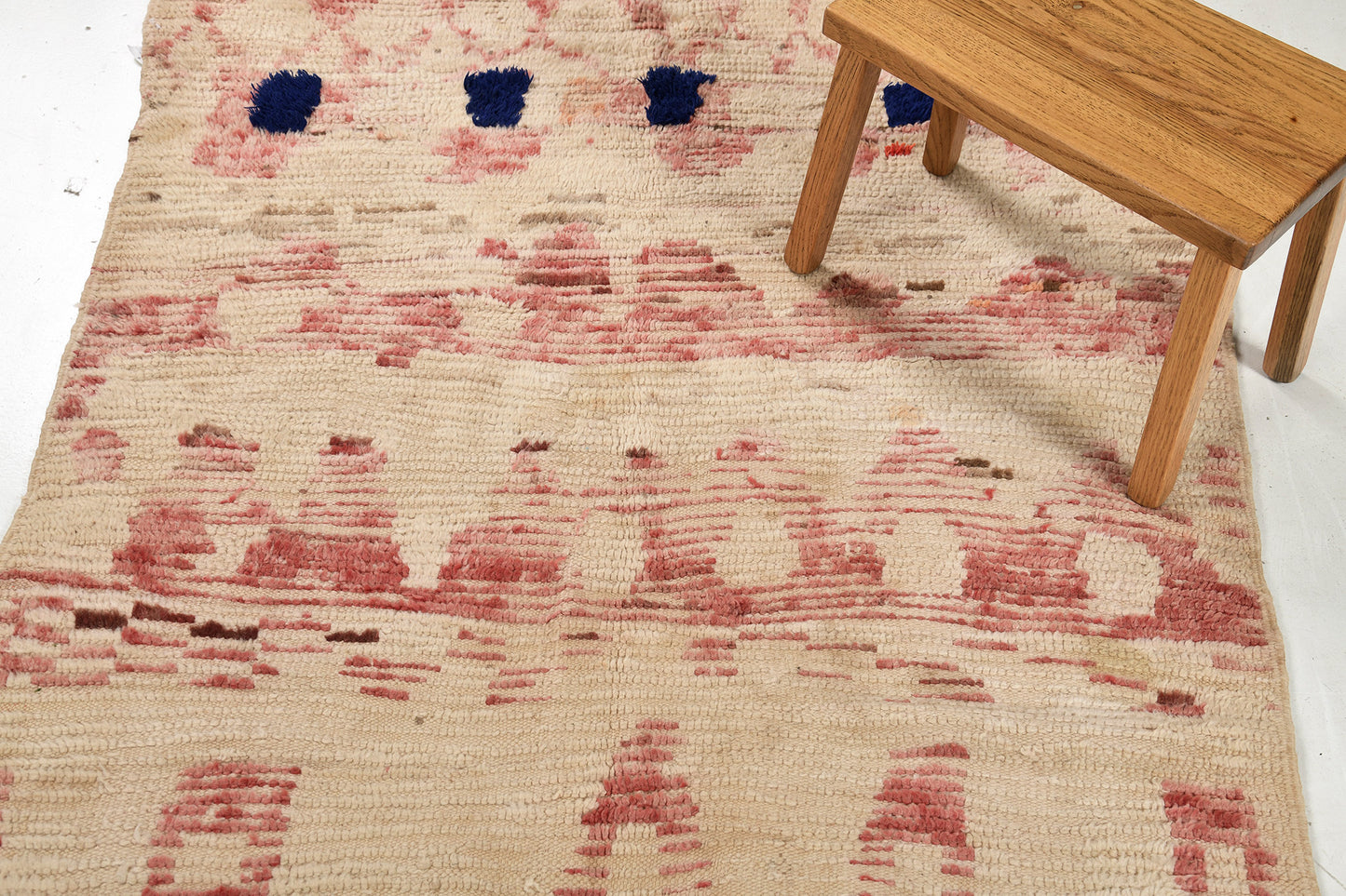 Modern Rug Image 12670 Vintage Moroccan Azilal Tribe Rug