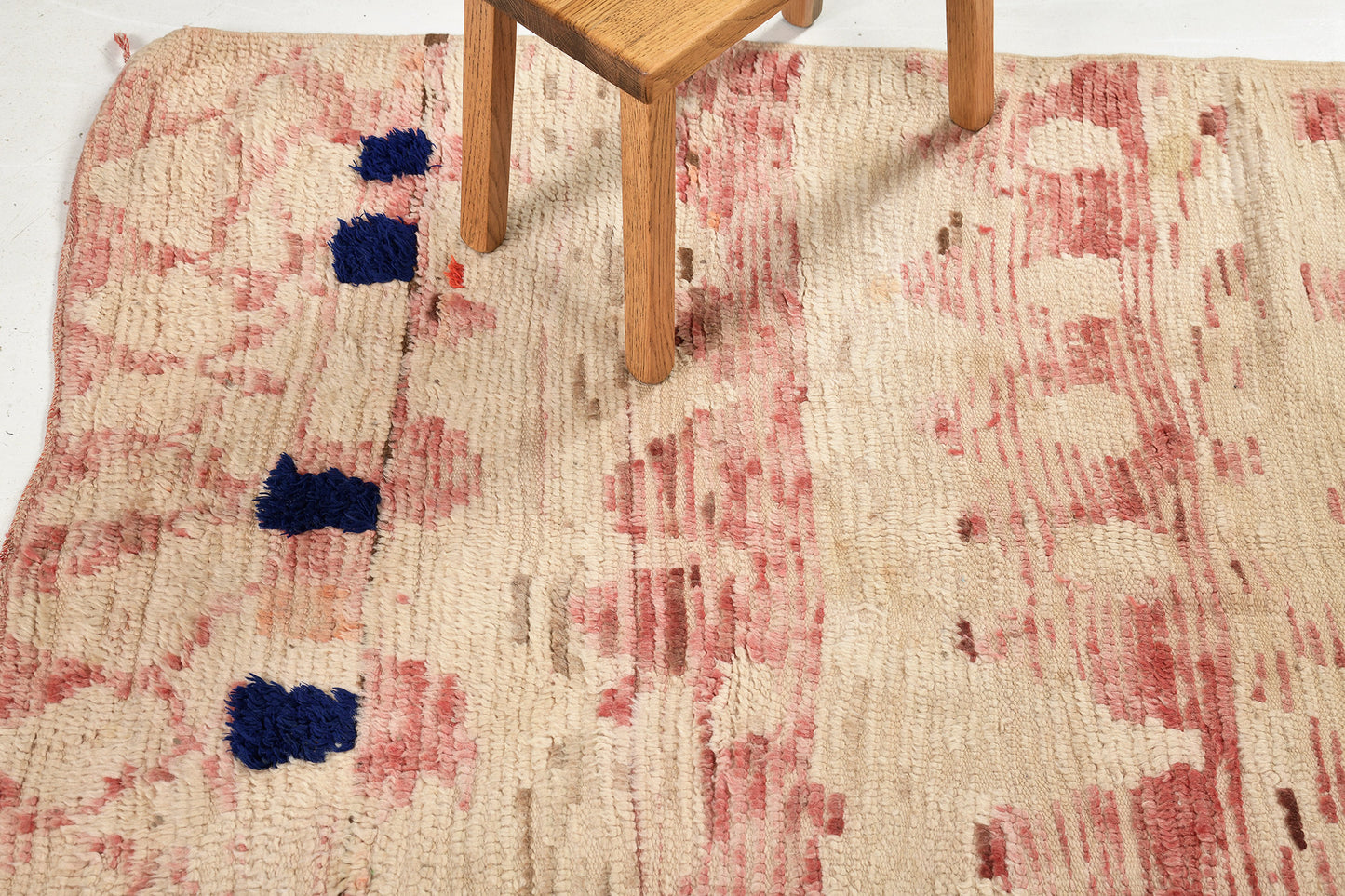 Modern Rug Image 12669 Vintage Moroccan Azilal Tribe Rug