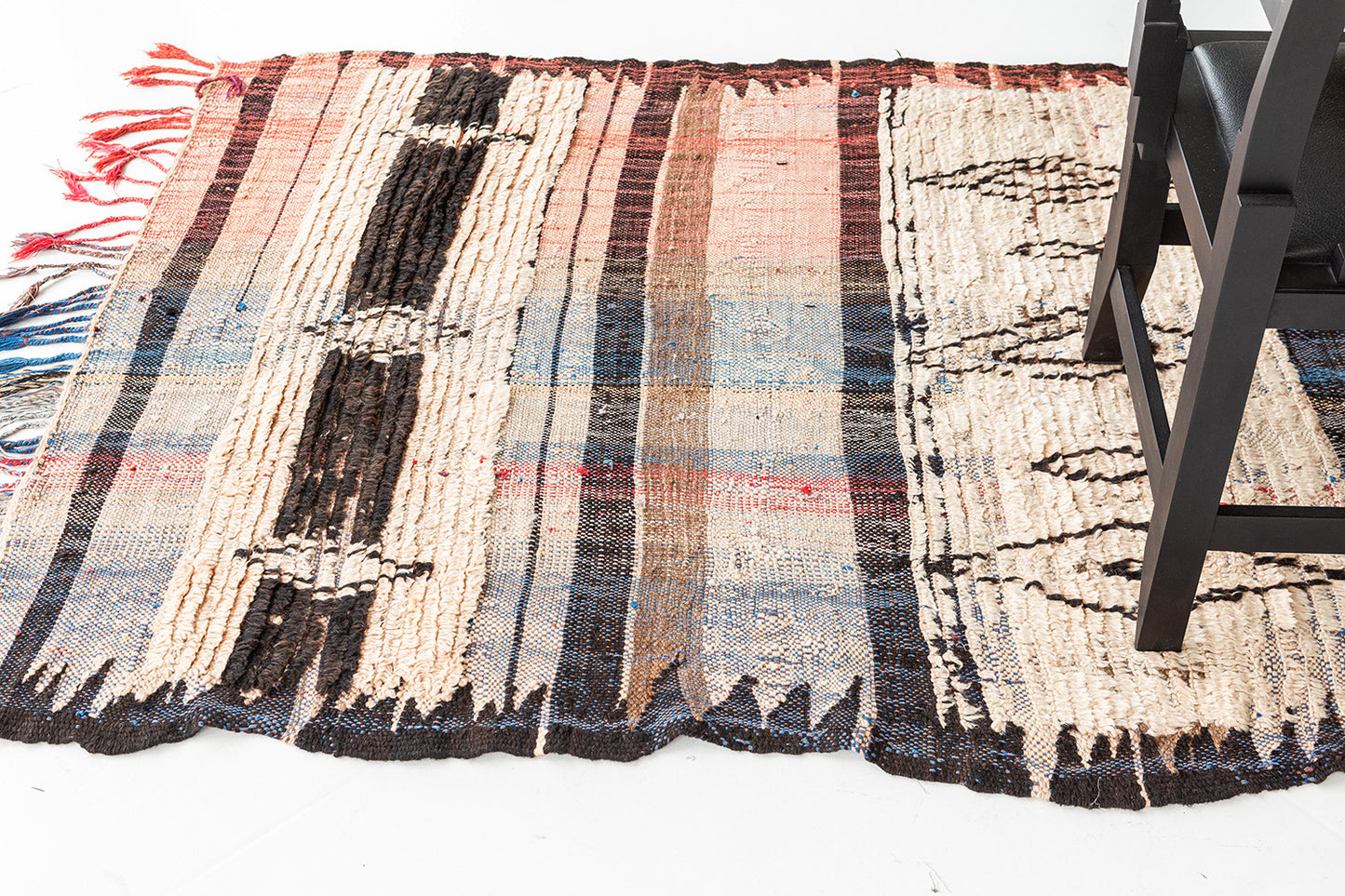 Modern Rug Image 12756 Vintage Moroccan Azilal Tribe Rug