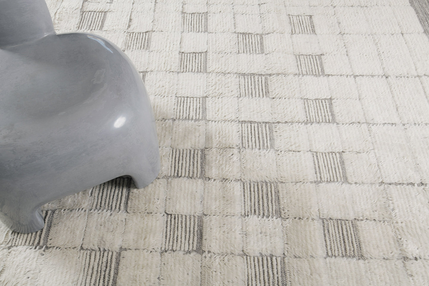 Modern Rug Image 5109 Heron, Sandpiper Collection