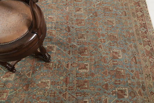 Antique Persian Ghashgaie 29575 - close-up of weave texture and pile