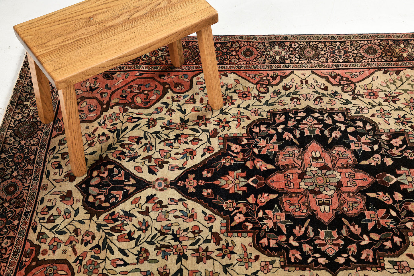 Persian Rug 464 Antique Persian Farahan 29721