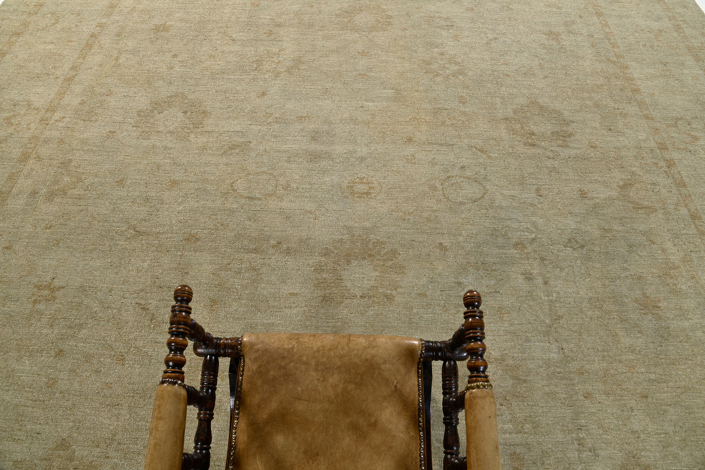 Vintage Style Sultanabad Revival Rug HS26