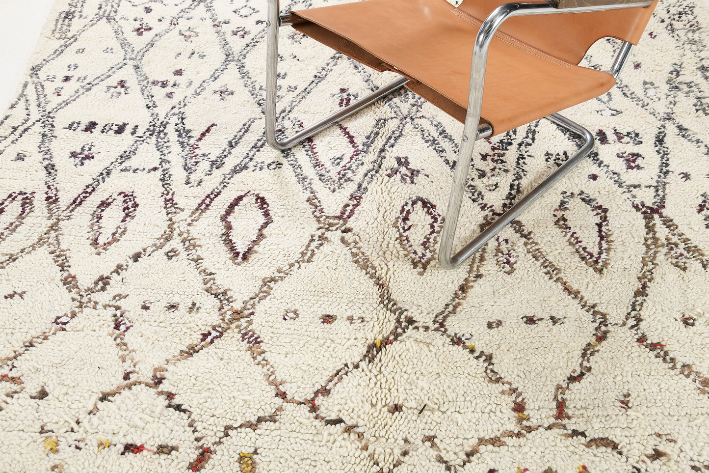 Modern Rug Image 13506 Vintage Moroccan Ourain Tribe Rug