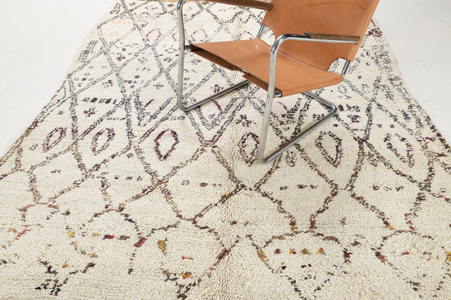 Modern Rug Image 13505 Vintage Moroccan Ourain Tribe Rug