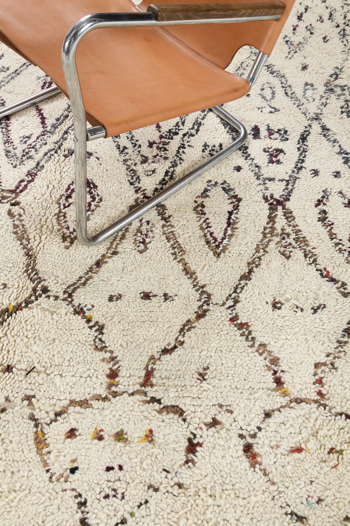 Modern Rug Image 13504 Vintage Moroccan Ourain Tribe Rug